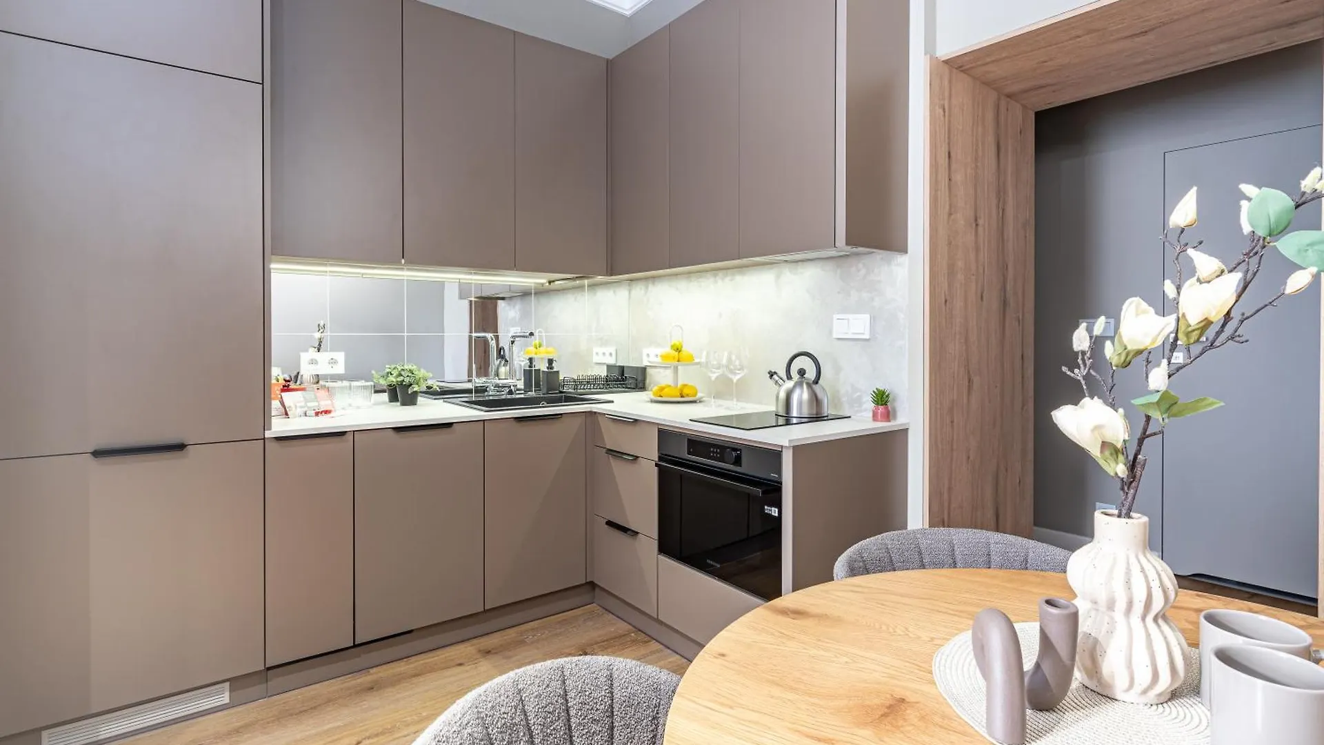 Superapart Minska Apt 3 Warsaw